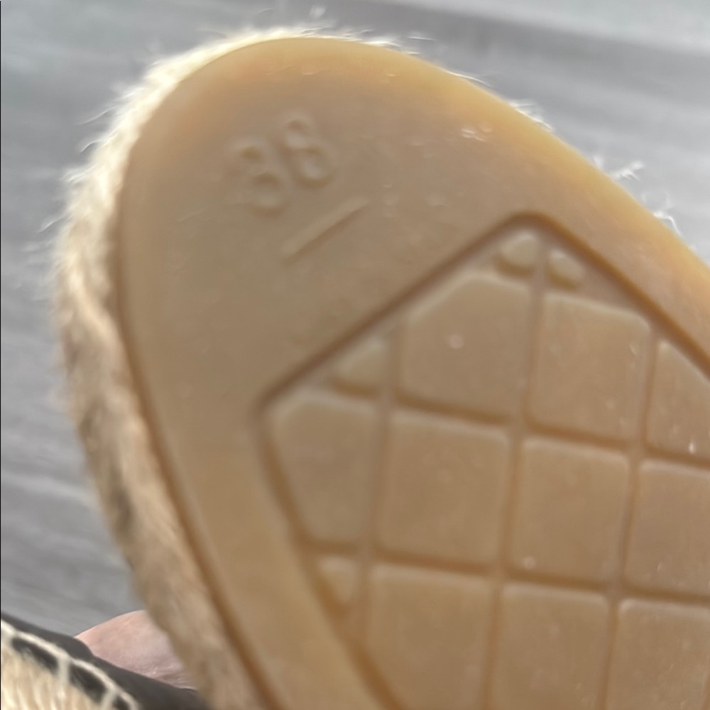 Authentic CHANEL Black Leather Espadrilles - Picture 9 of 10